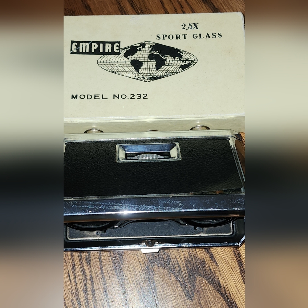 Vintage Empire 2.5X Sport Glass